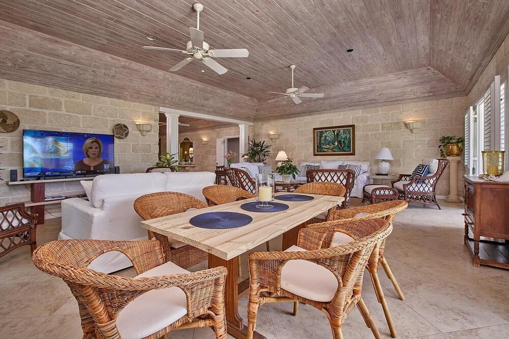 Luxury Beach Front Villa Estate