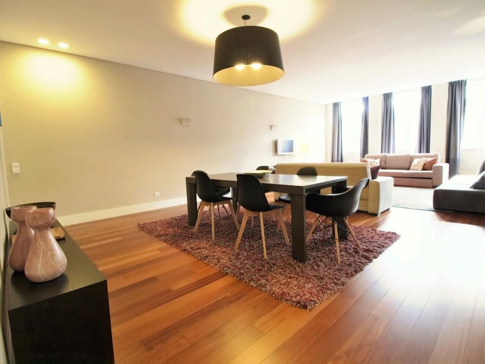 ALIADOS by YoursPorto