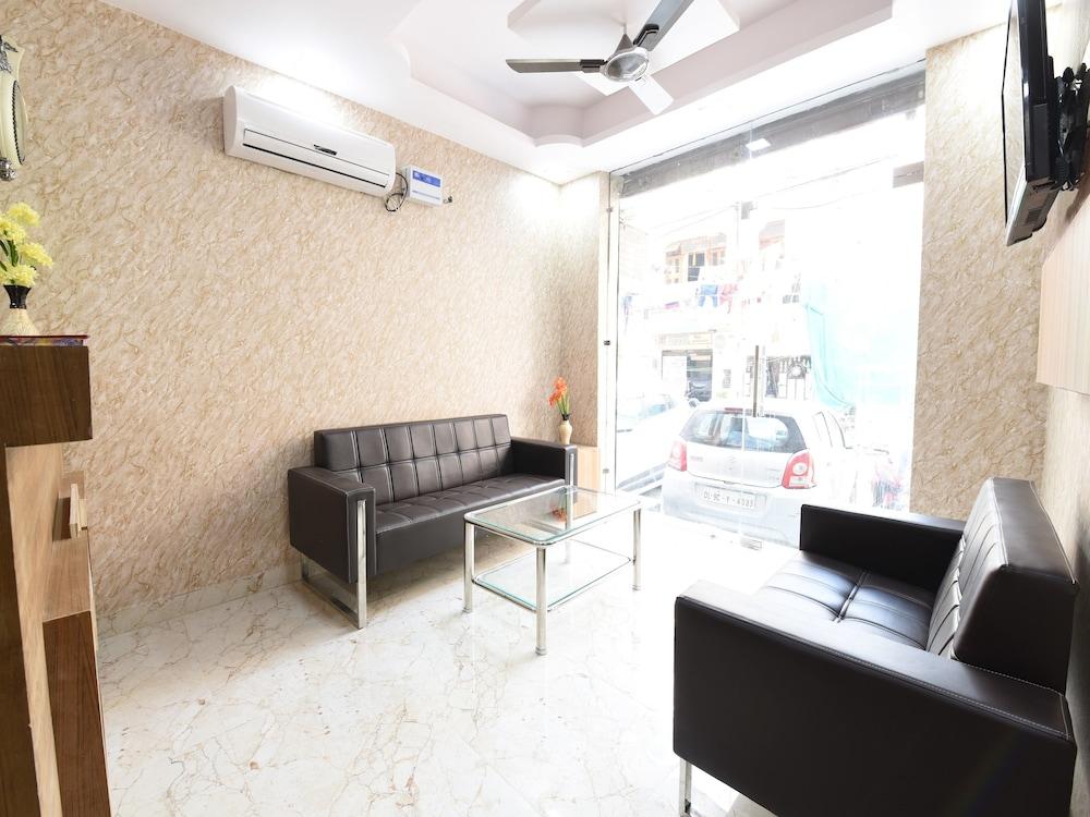 OYO 14387 Luxury Inn