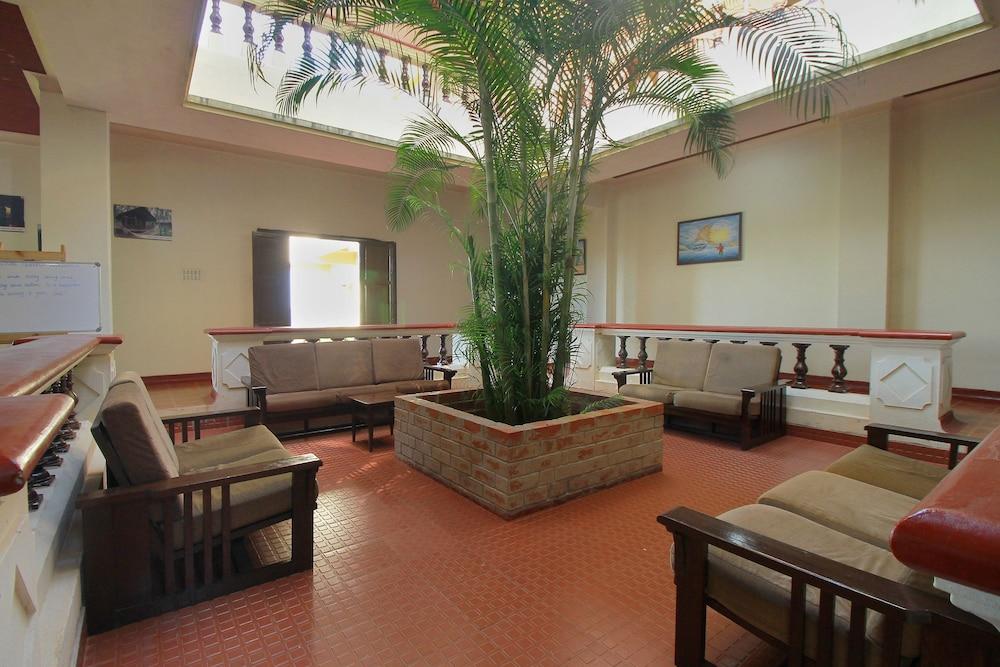 OYO 19504 Phalguni River Lodge