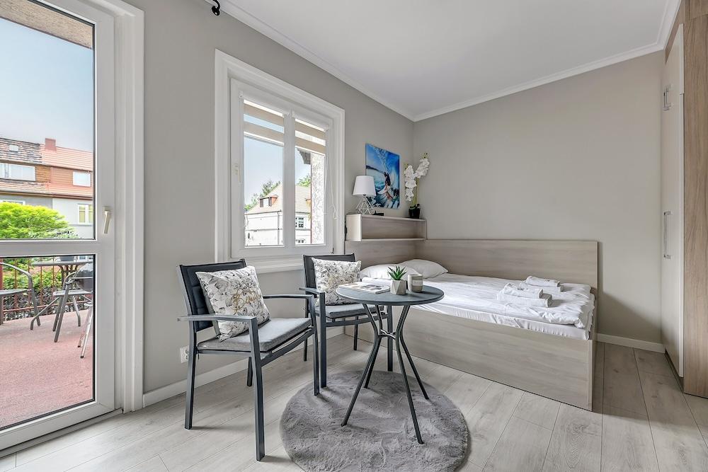 Dom & House - Apartments Villa Elen