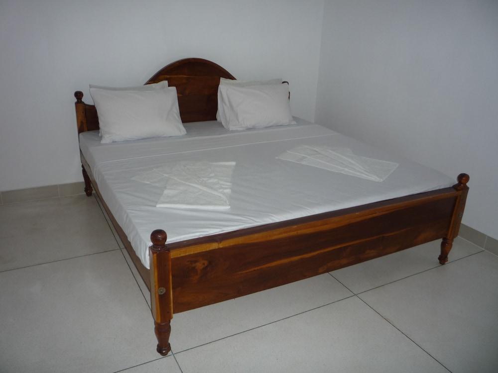 Nest Residence - Hostel