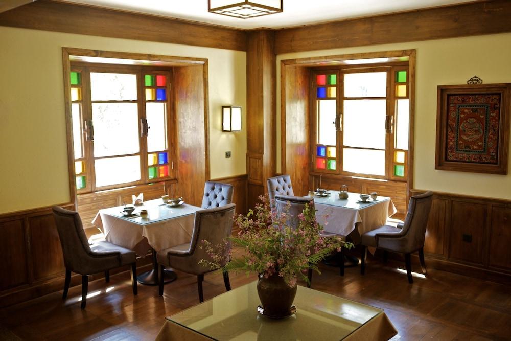 Songtsam Benzilan Hotel