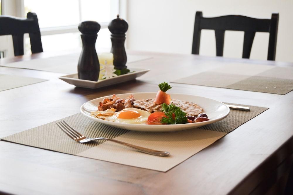 Happy Villas Jandafel