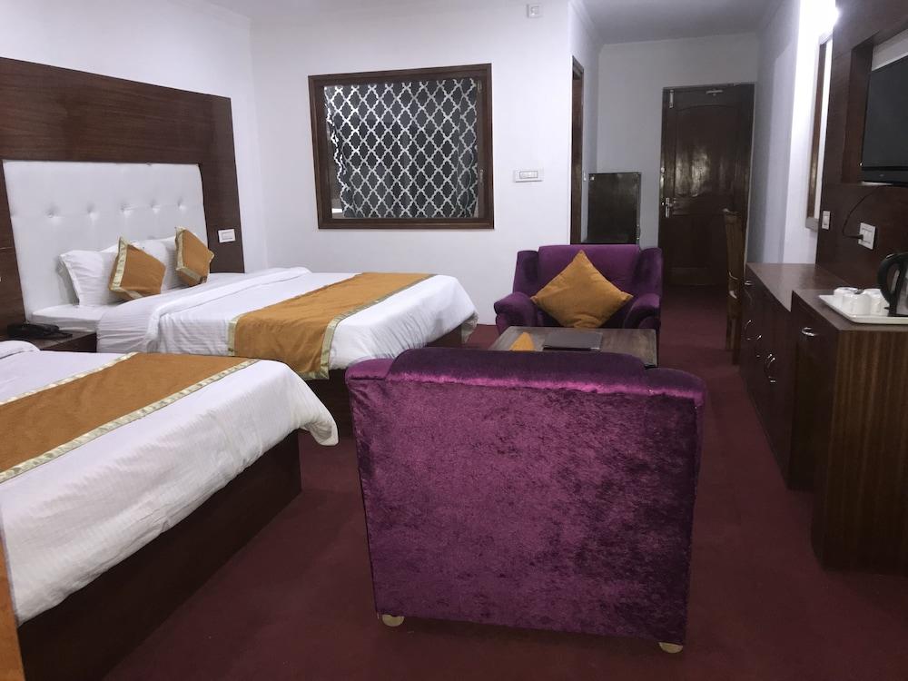 The Himalayan Alpine