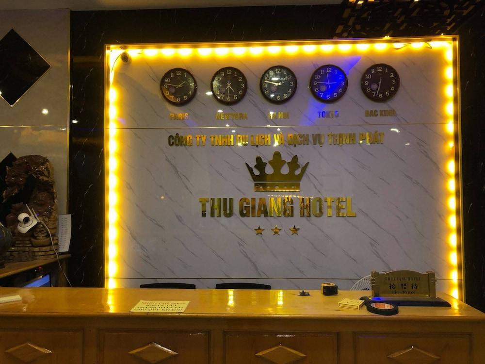 OYO 1143 Thu Giang Hotel