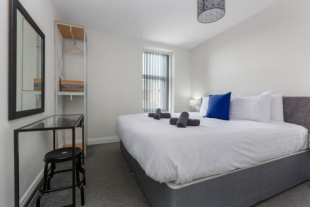 Heritage House Apartments