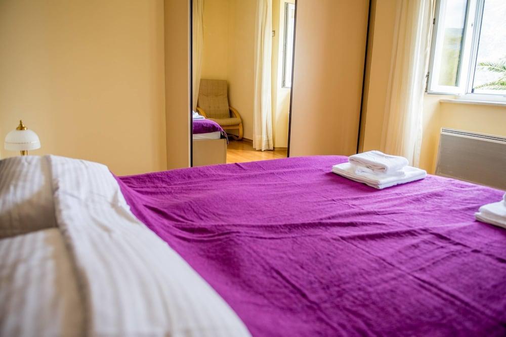 Apartments Konoba 224