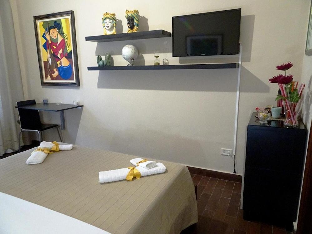 Guest House Le Ginestre Dell'Etna