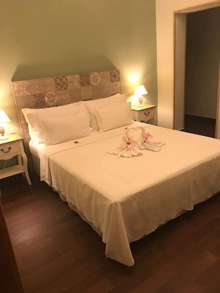 Guest House Le Ginestre Dell'Etna