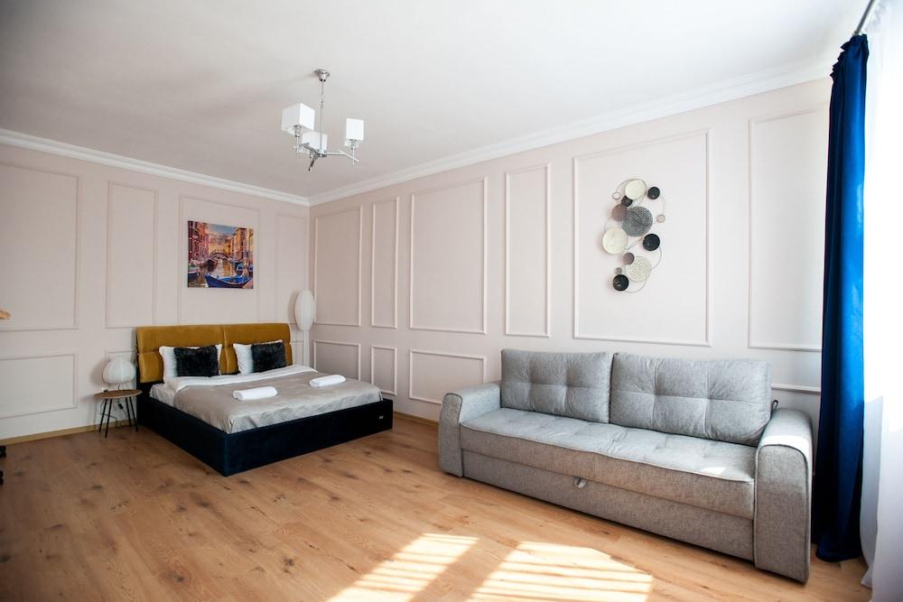 SF Central Apartments