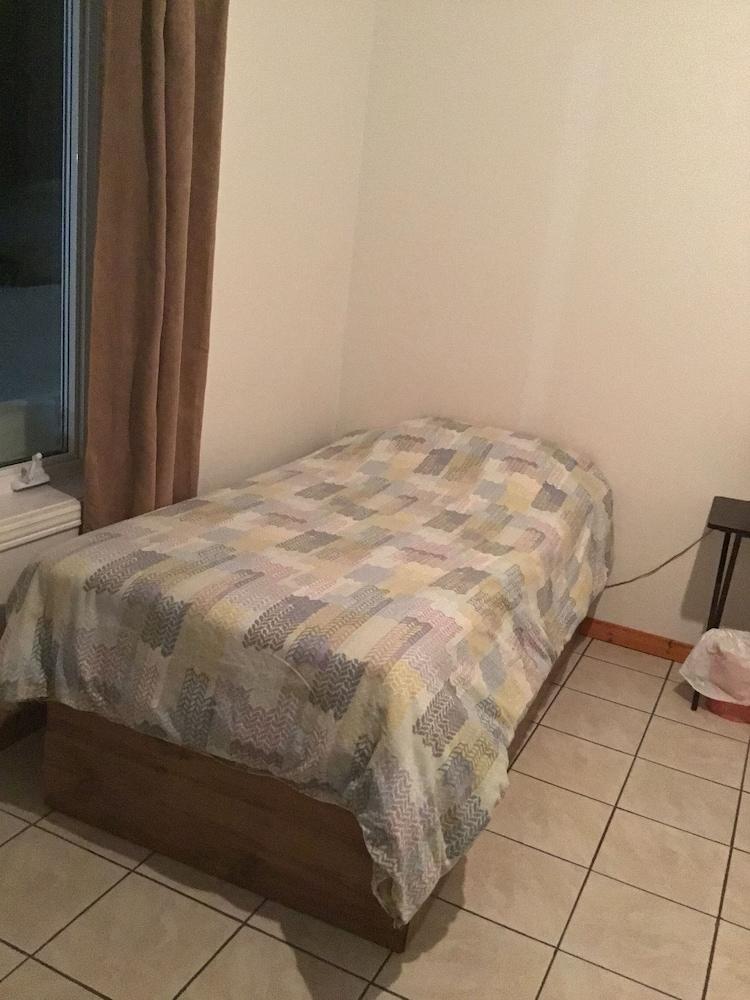 Auberge du Lac Tiblemont