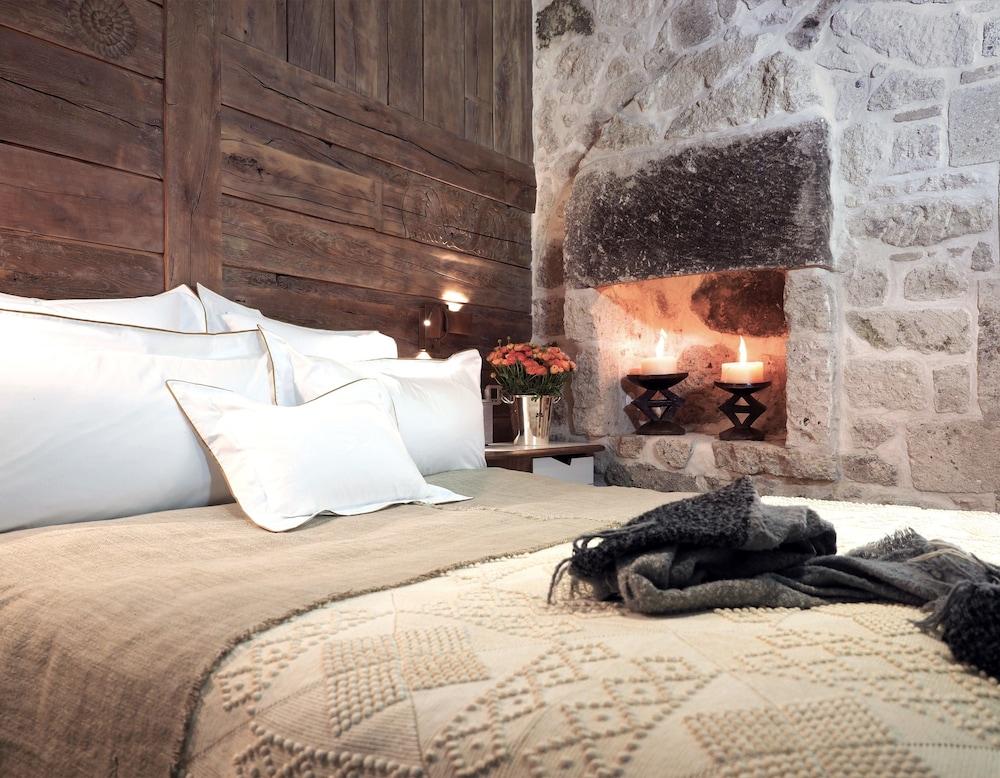 Rumevi - Adults Only