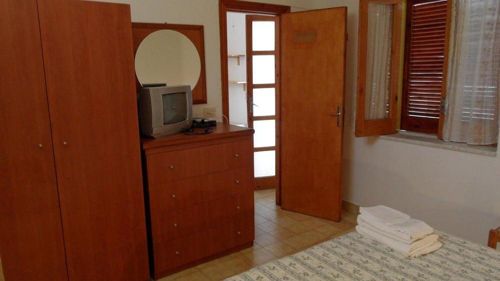 Residence Pensione Mena