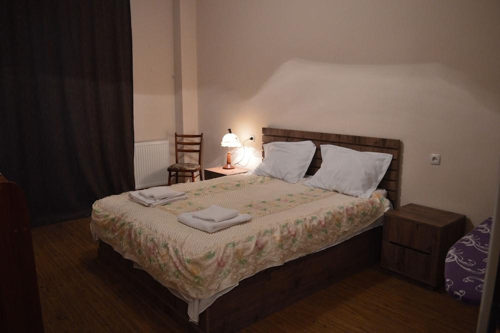 Apartment Pikris Gora