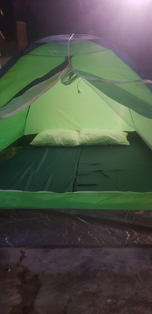 Las G Bacalar Camping y Hostal