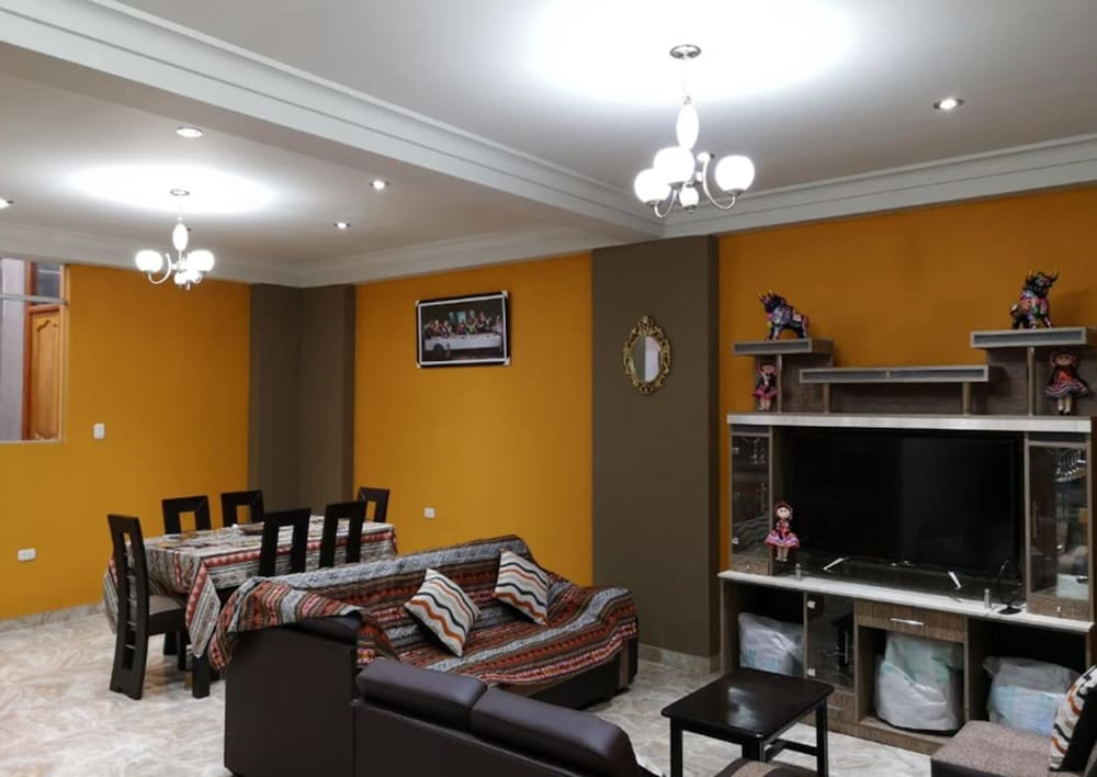 Cusco Hospedaje Living Traveling