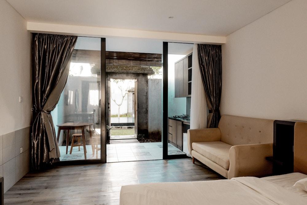 Sunrise Suite Seminyak