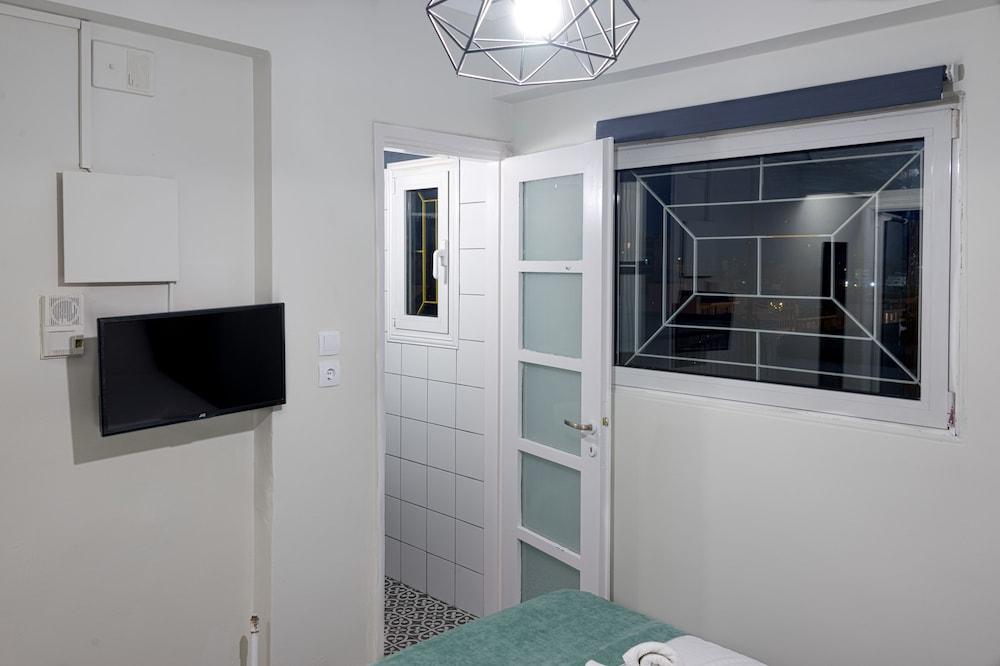 Nest Studio with Terrace, Acropolis View