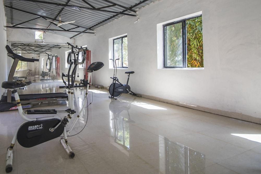 Mougli's Paradise Resort