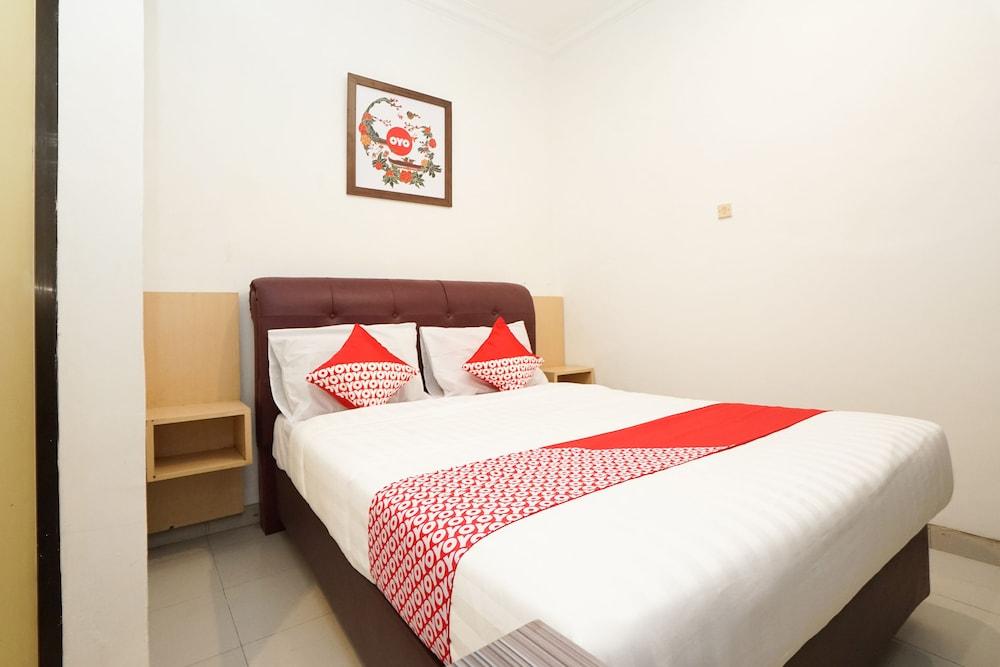 OYO 658 Alibaba Residence