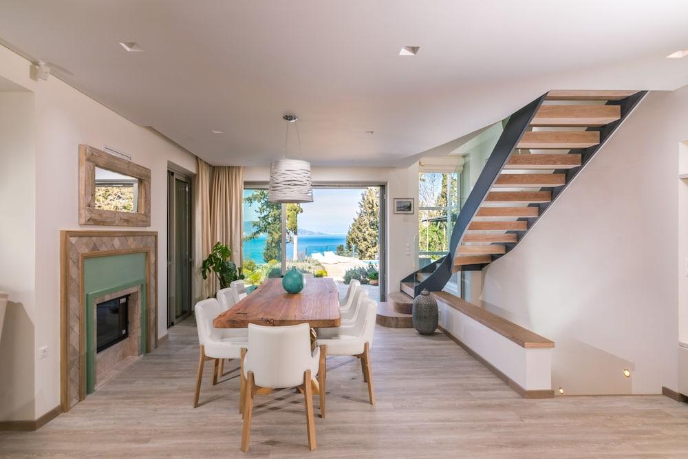 Melithea Seaview Villa