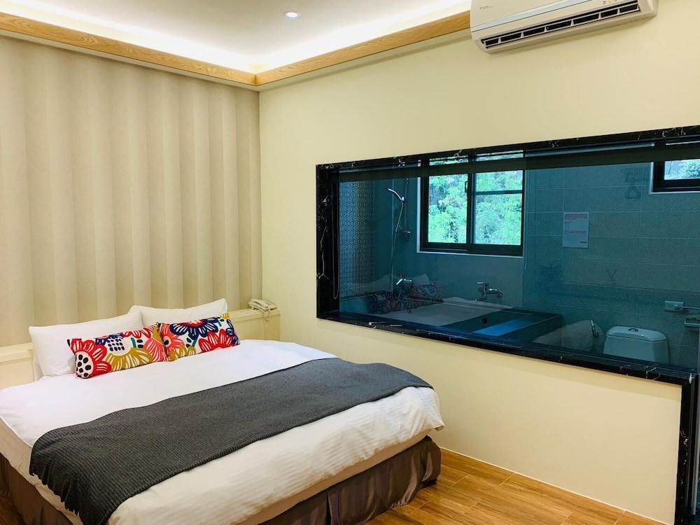 Yuan Ju Boutique Hotel