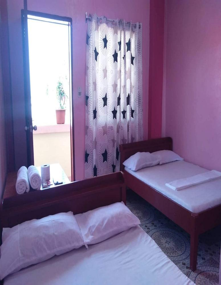 Ludy's Pension House