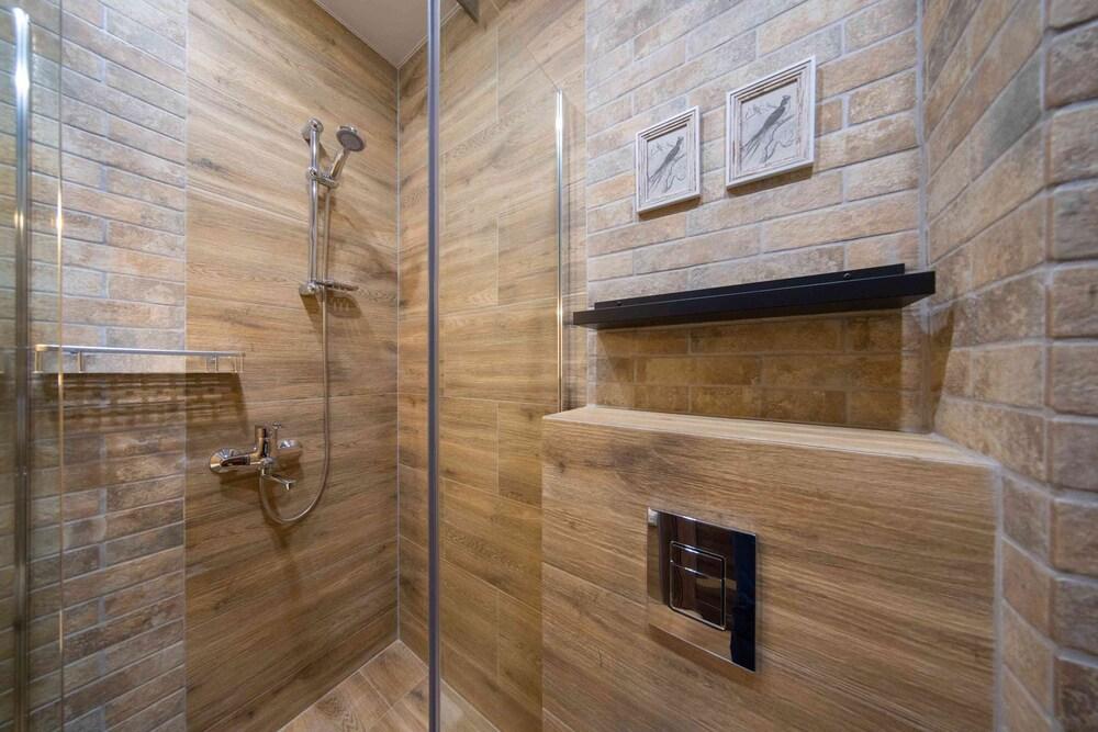 More Apartments na Estonskoy 37