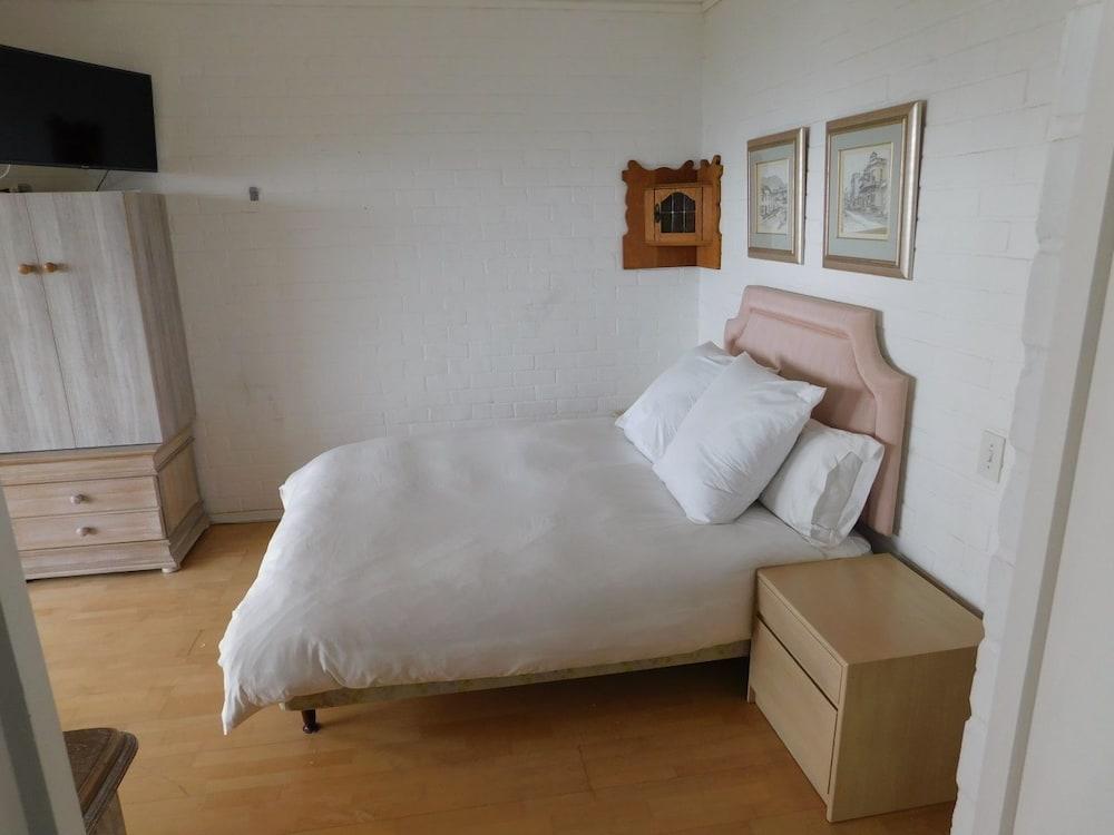 32 Top Road Fresnaye