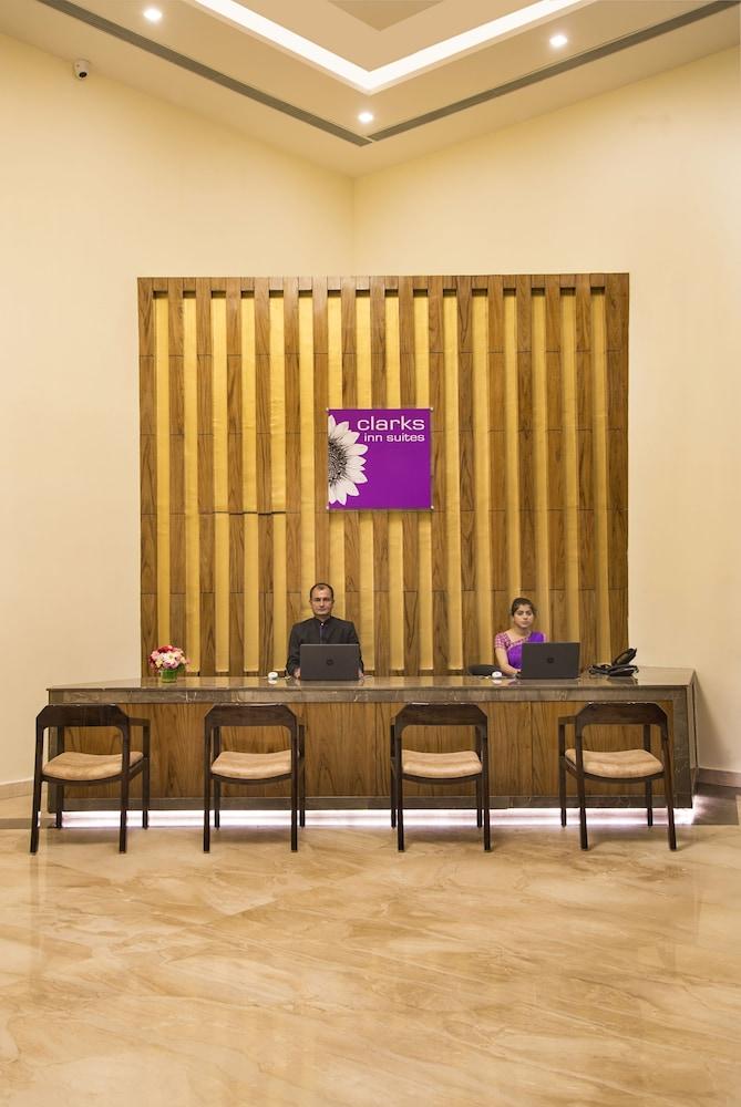 Clarks Inn Suites Katra