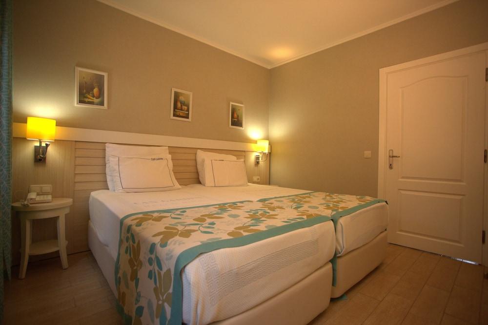 Can Garden Beach Hotel