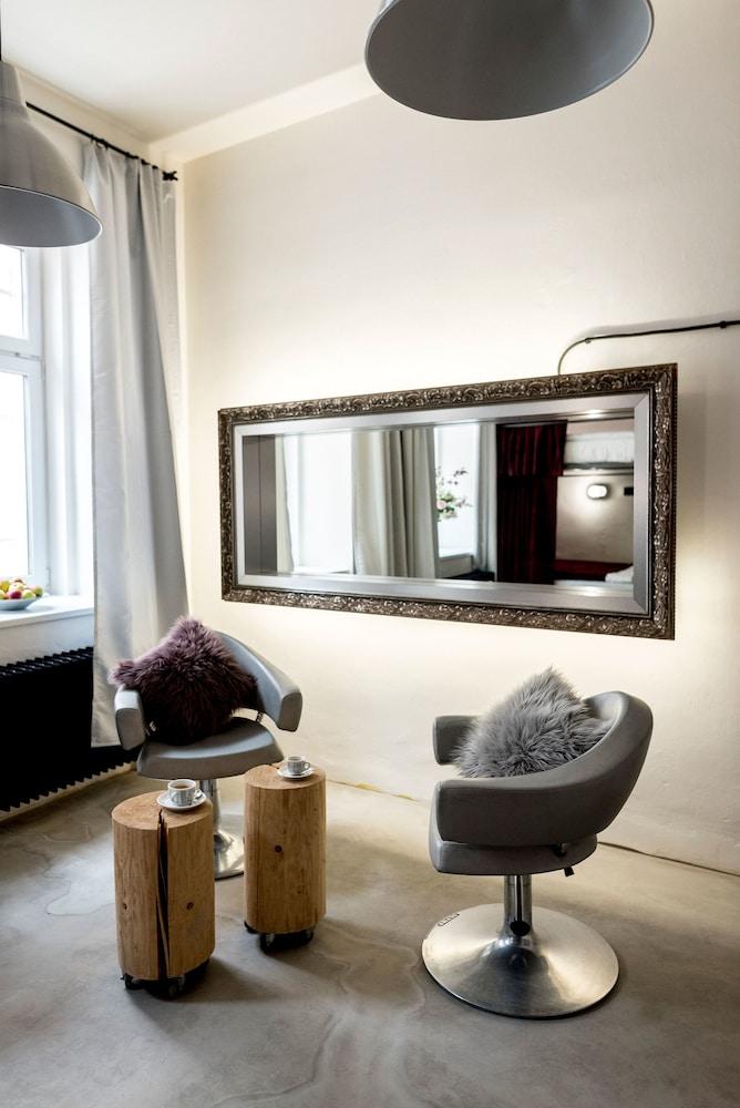 Wake Up Wellness Hostel by Goodnite cz