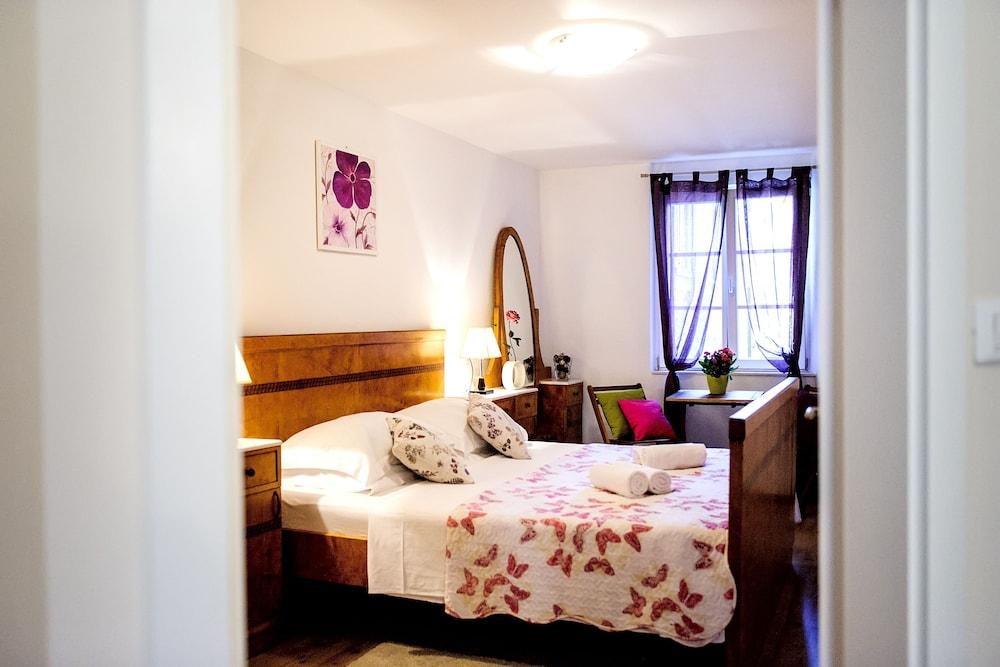 Apartment Peristil Cardo