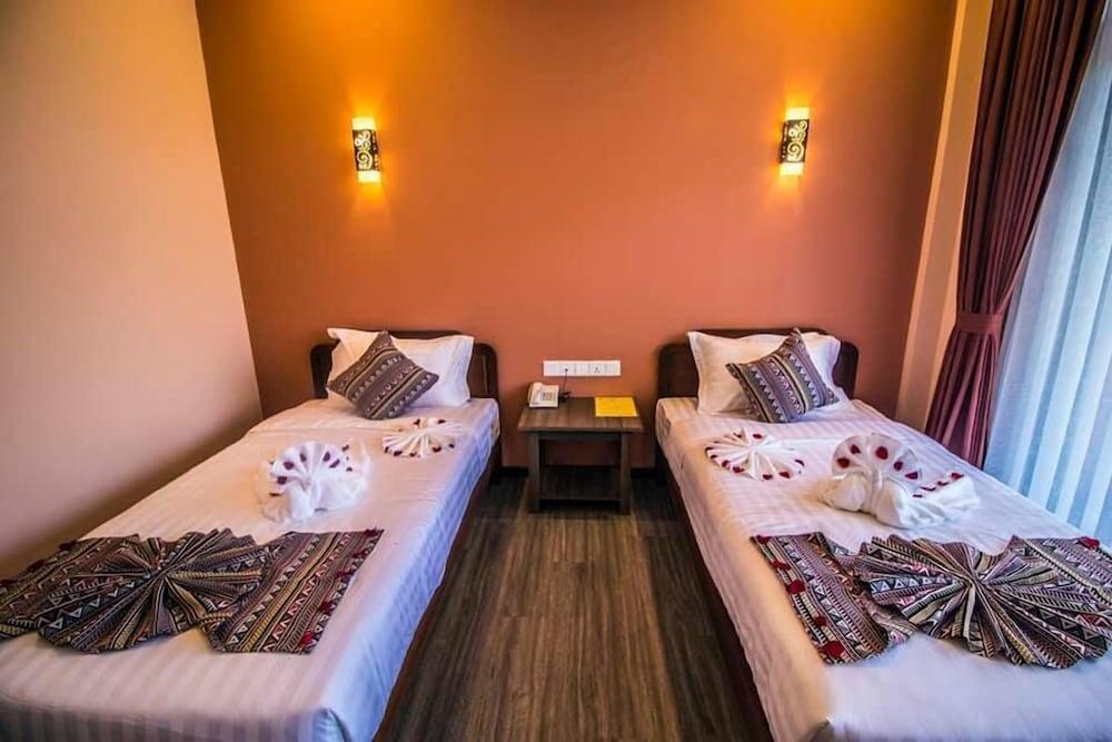 Peach Hotel Inle