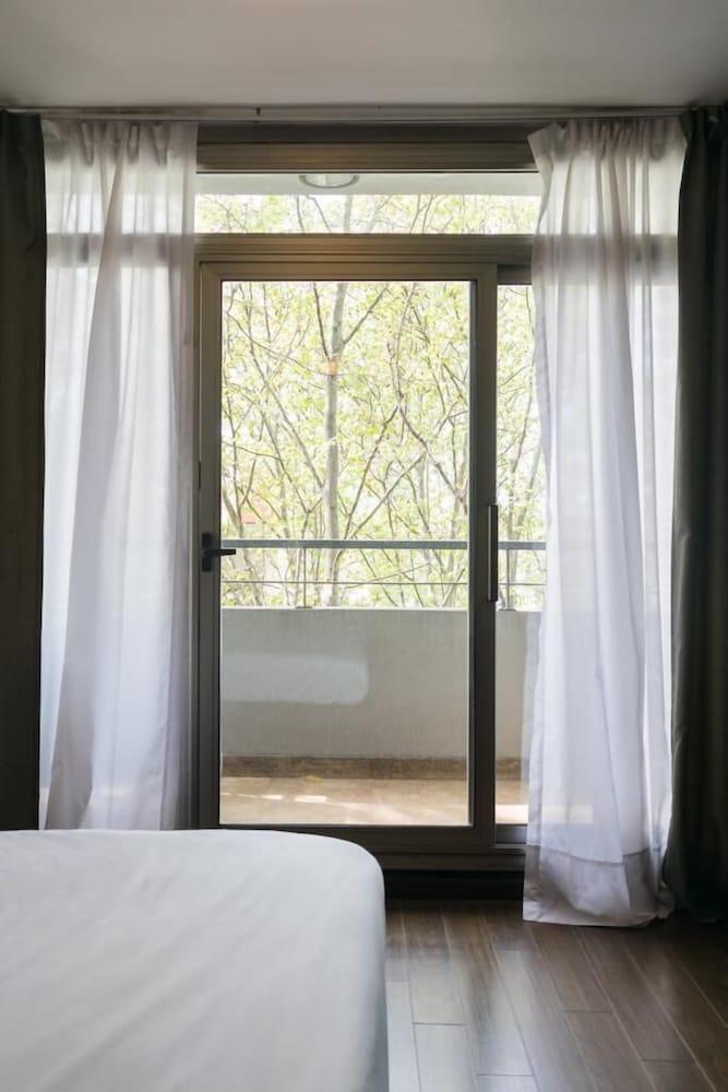 Daiban Flats Palermo Hollywood