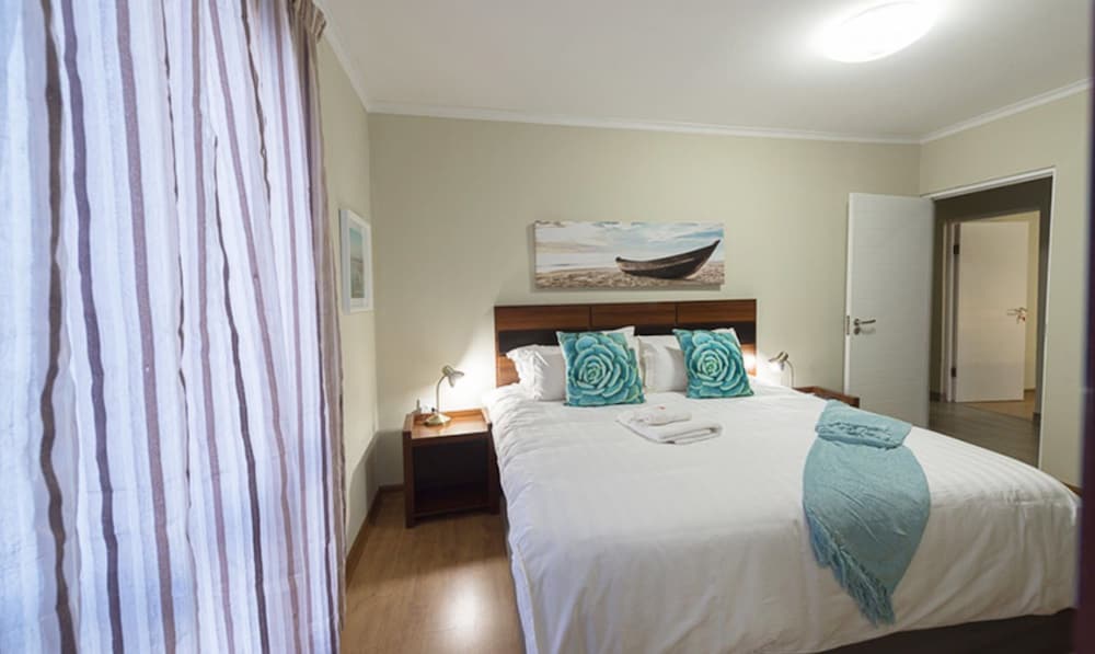 Lakeview Guest House