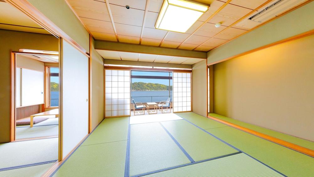 Ooedo Onsen Monogatari Nanki Kushimoto