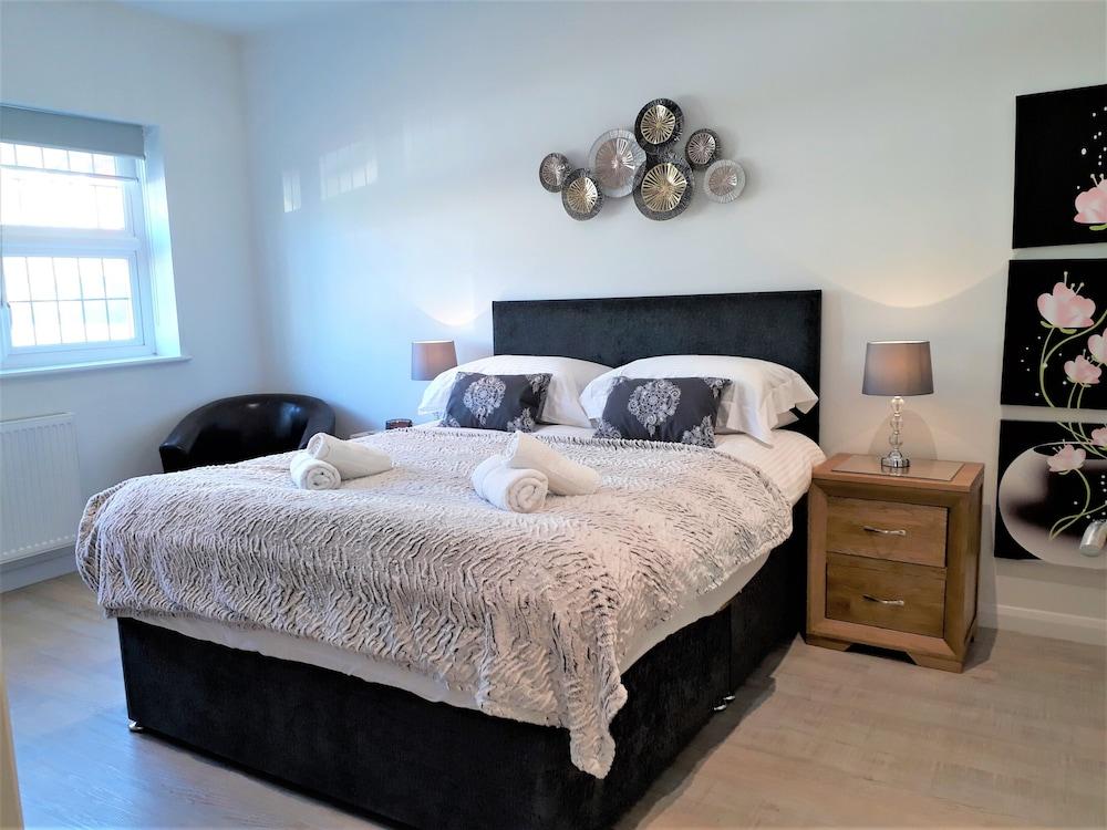 Meadow View Apartments