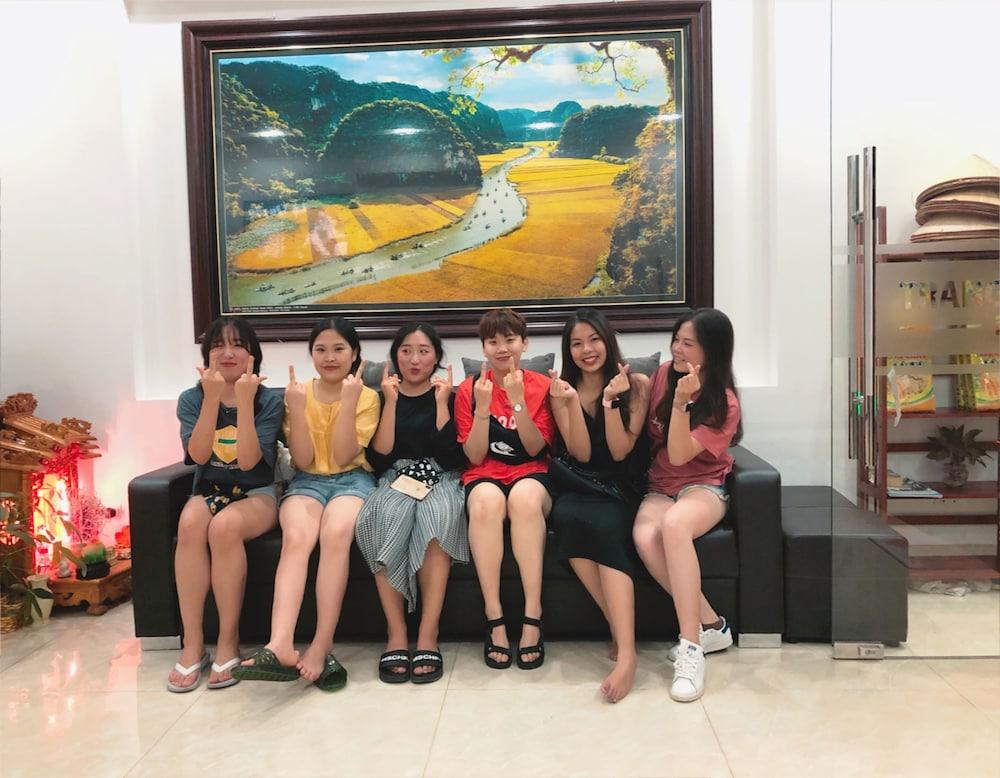 Trang An Flower Hotel