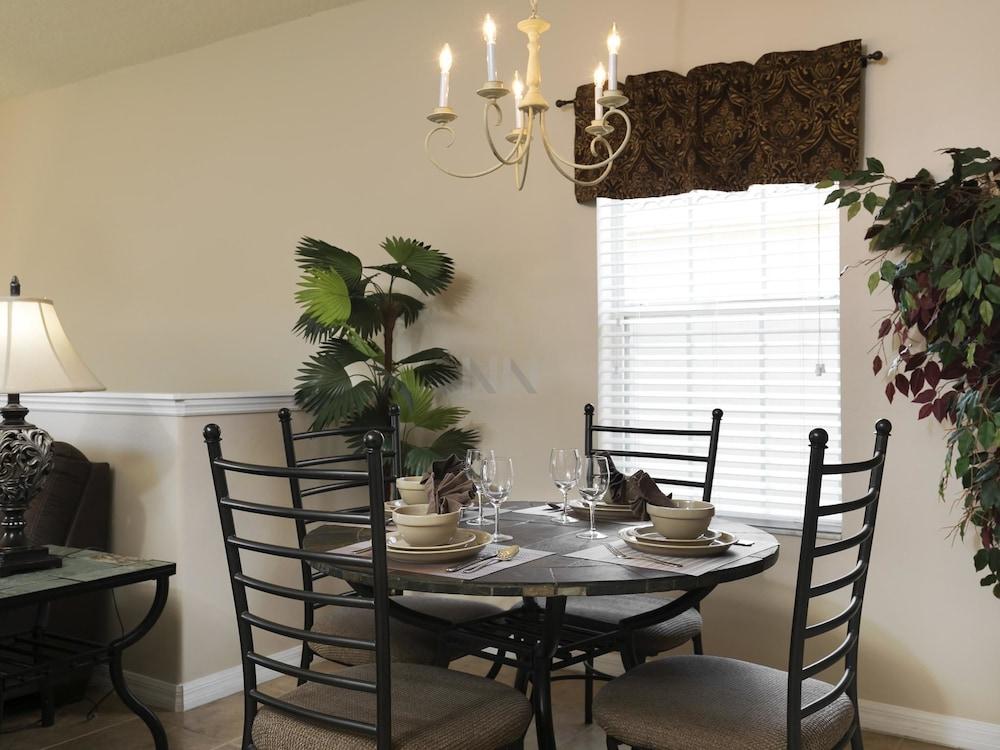 3 Beds Townhouse Super Close Disney