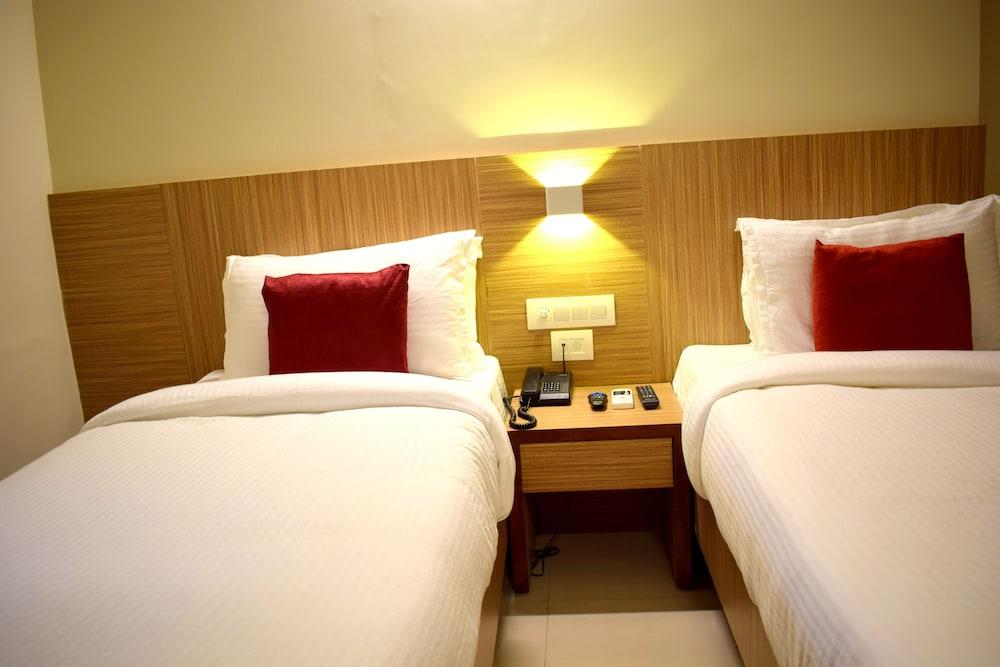 SRTC Hotel Aspire