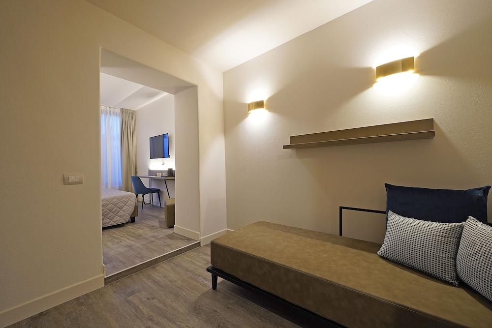 Hotel Du Lac Gardone Riviera