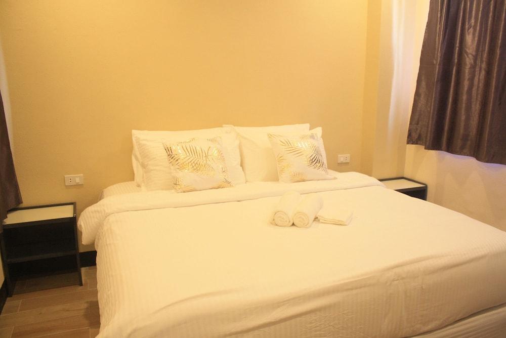 Babylon Oslob Coast Guesthouse