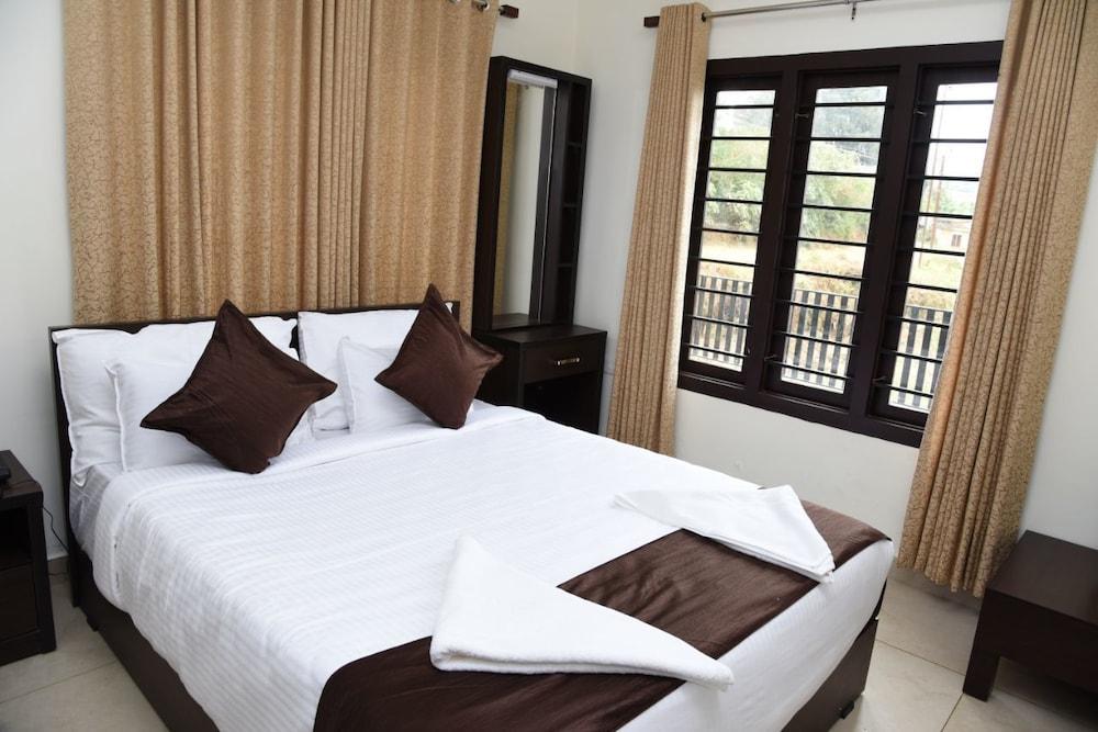 Albis Ville Hilltop Mansion