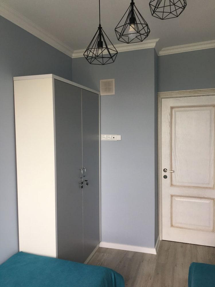 Hostel - Guest House Meyman