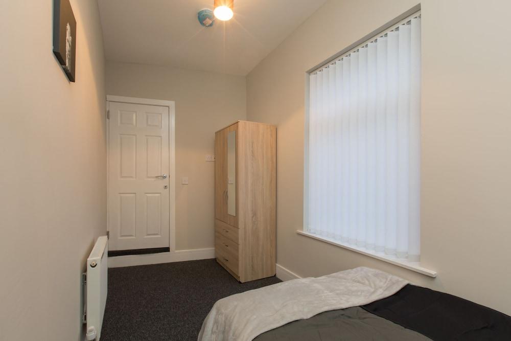 Townhouse @ Rose Street Stoke