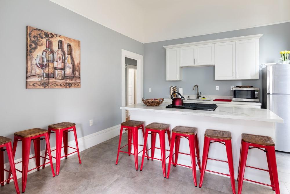 Large and Lovely 3 Bedroom Flat