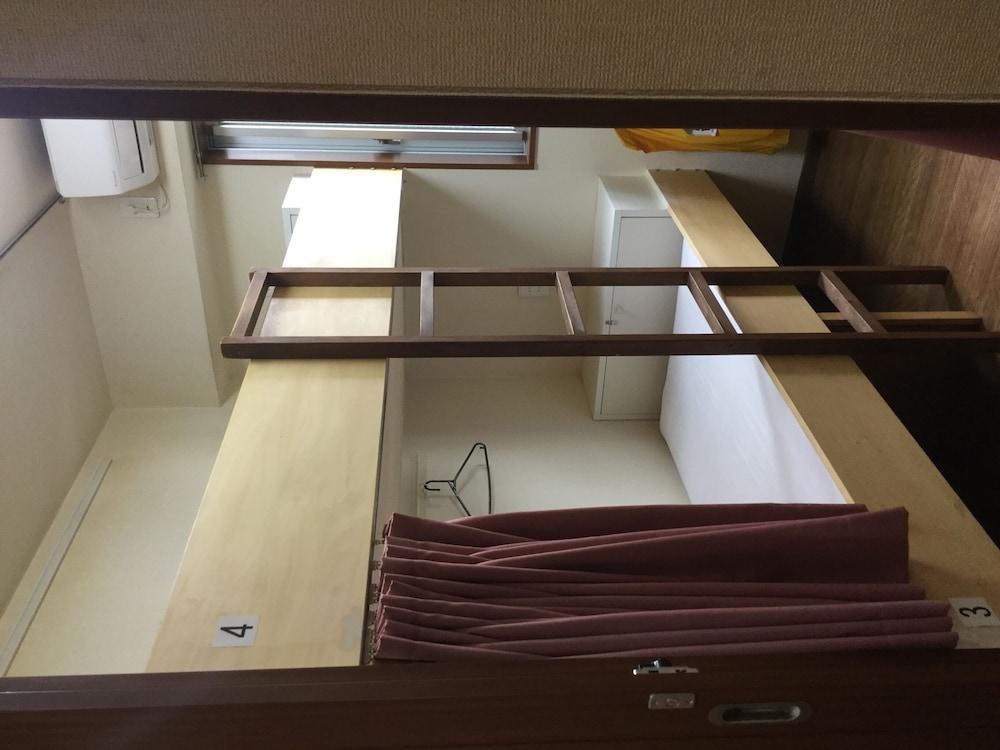 Yamate Rest House - Hostel, Caters to Men