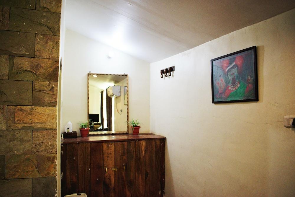 Royal Bamhni Holiday Resort